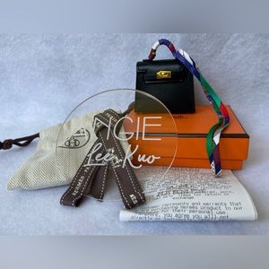 SOLD BRAND NEW Kelly Twilly Bag Charm in Black Tadalak Leather and Gold GHW